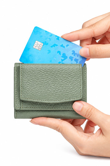 Compact Leather Wallet na3239