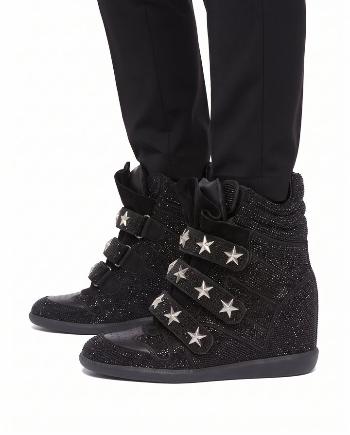 Studded Wedge Sneakers na3183