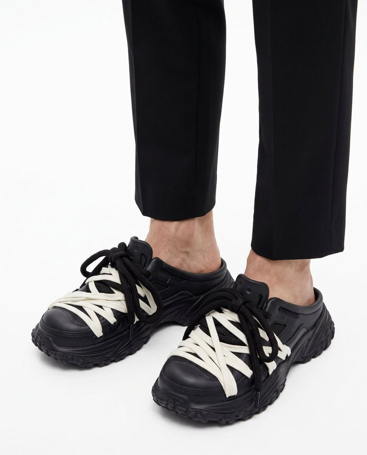 Lace-Up Clogs na3115