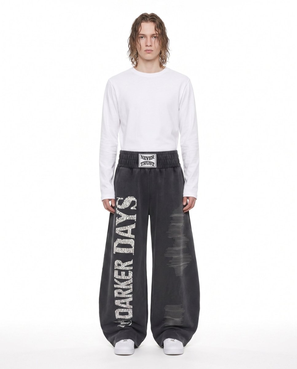 Graphic Sweatpants na3030
