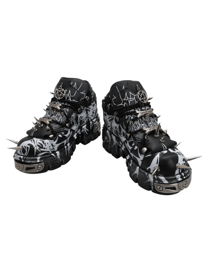 Night Reaper Spike Sneaker na2241