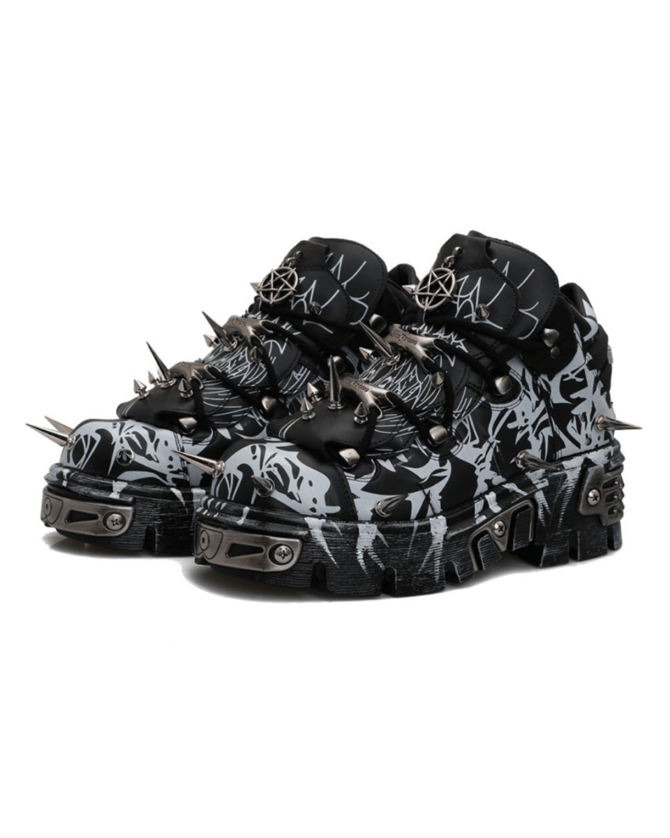 Night Reaper Spike Sneaker na2241