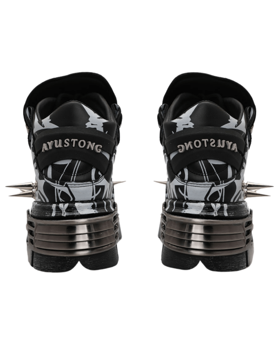 Night Reaper Spike Sneaker na2241