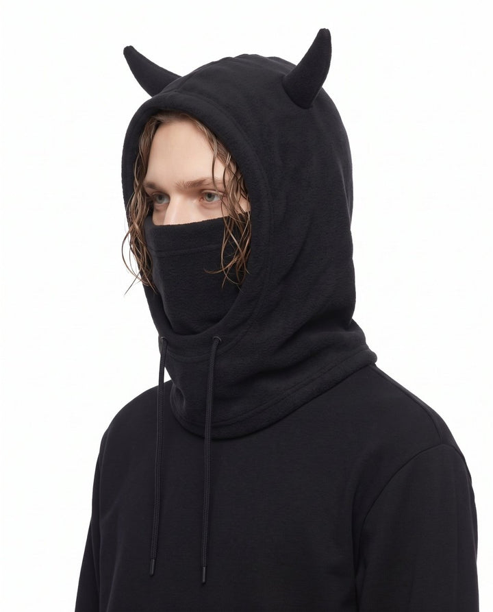 Fleece bivakmuts met hoorns na3144