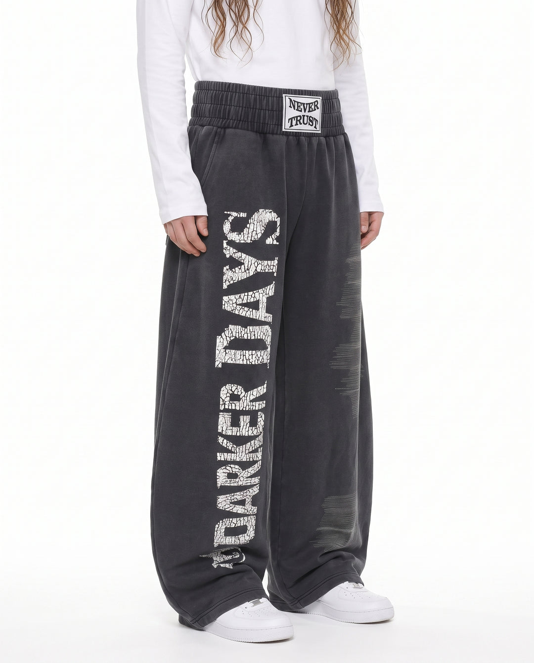 Graphic Sweatpants na3030