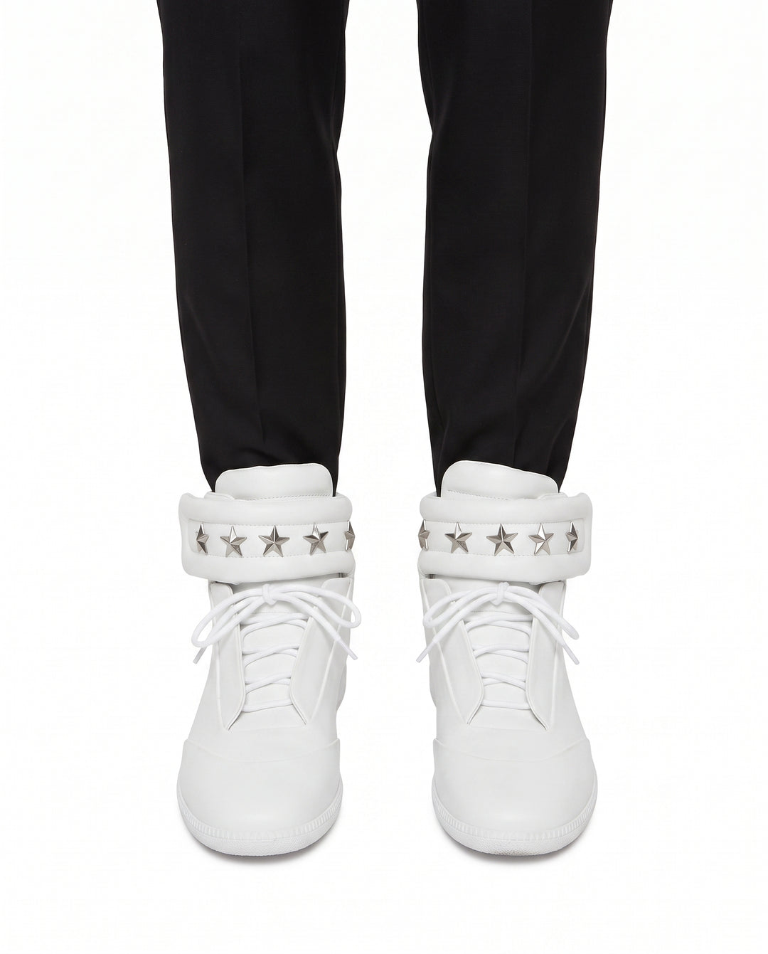 Studded High-Top Sneakers na2962