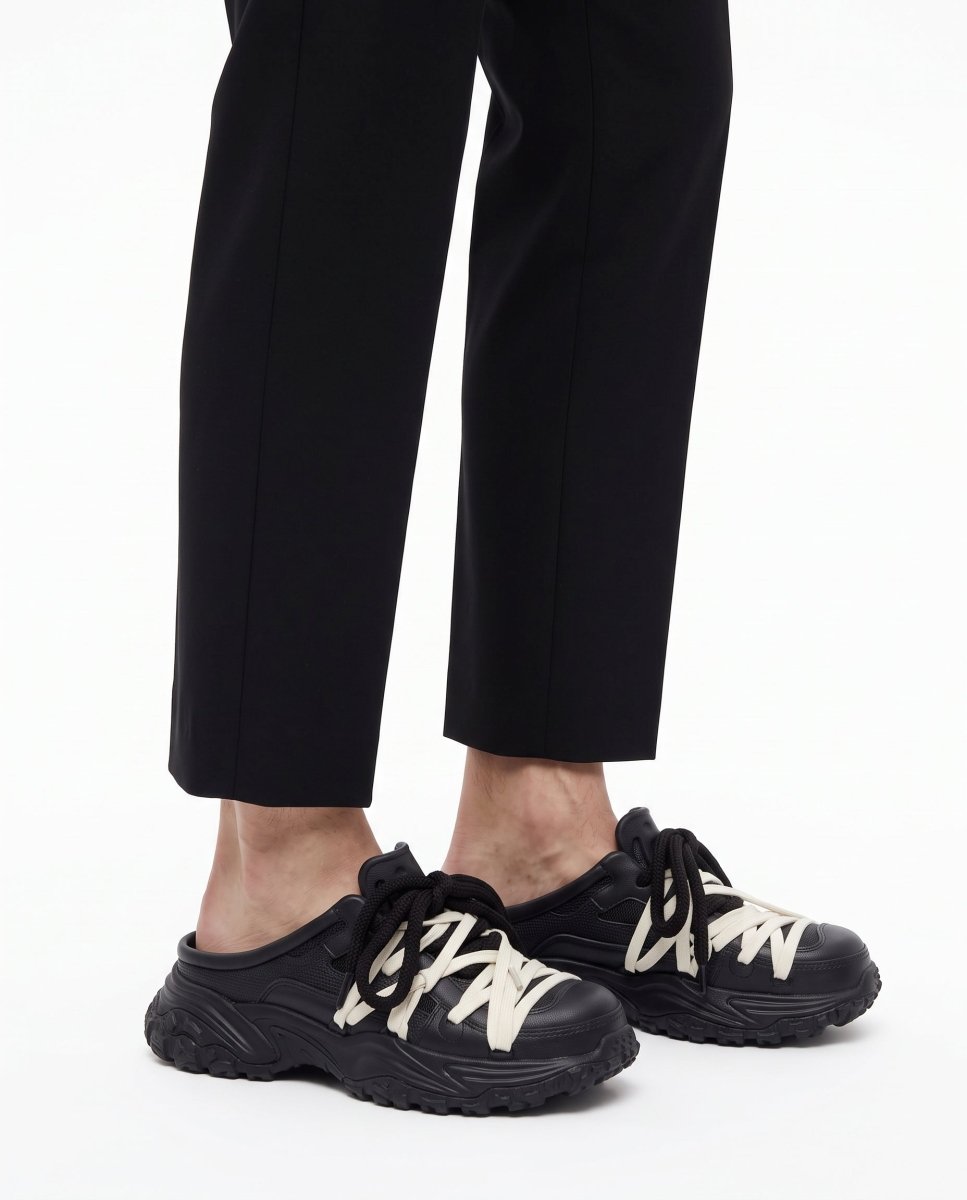 Lace-Up Clogs na3115