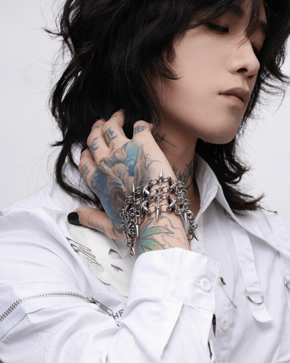 niche rivets gothic style bracelet na2023