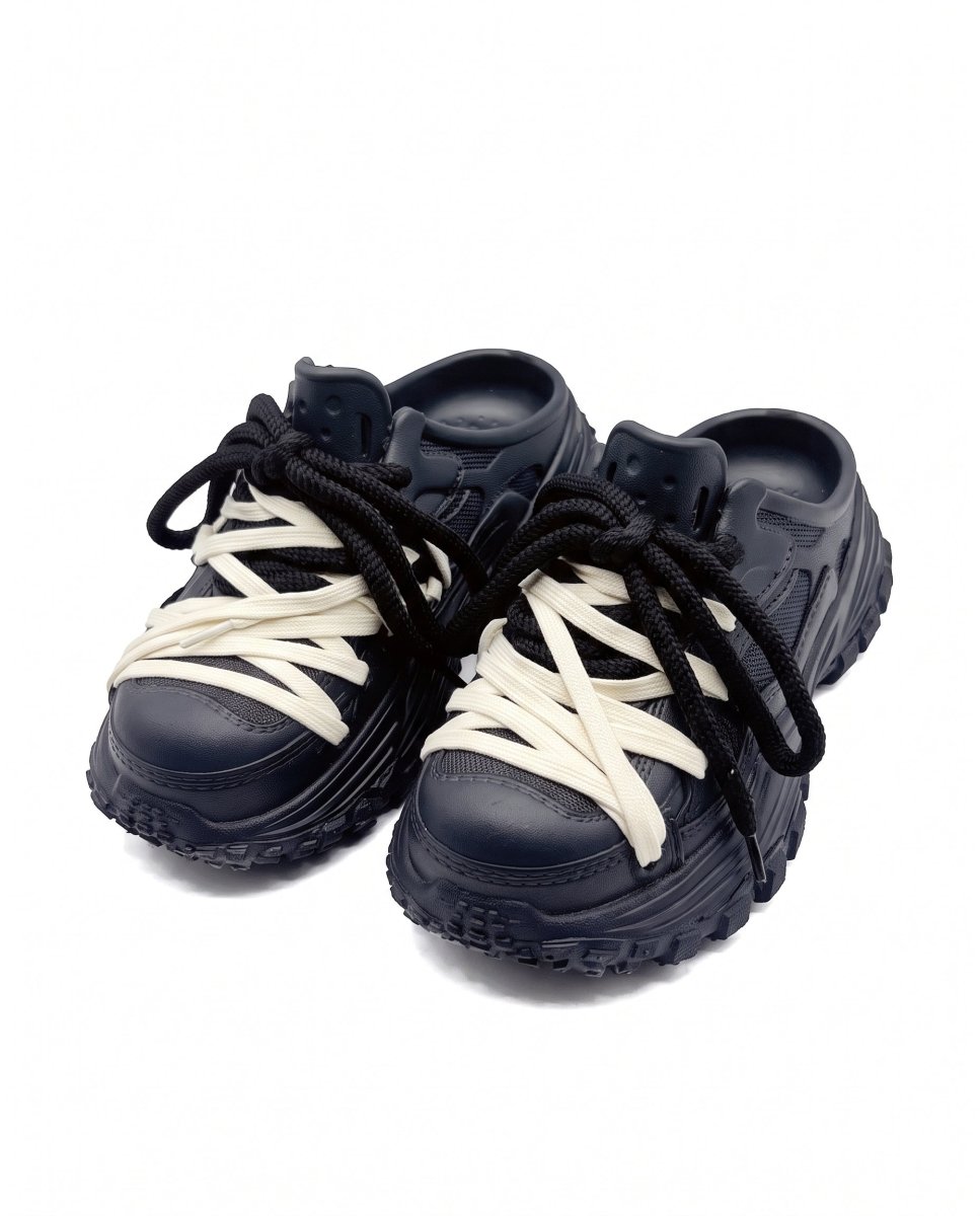 Lace-Up Clogs na3115