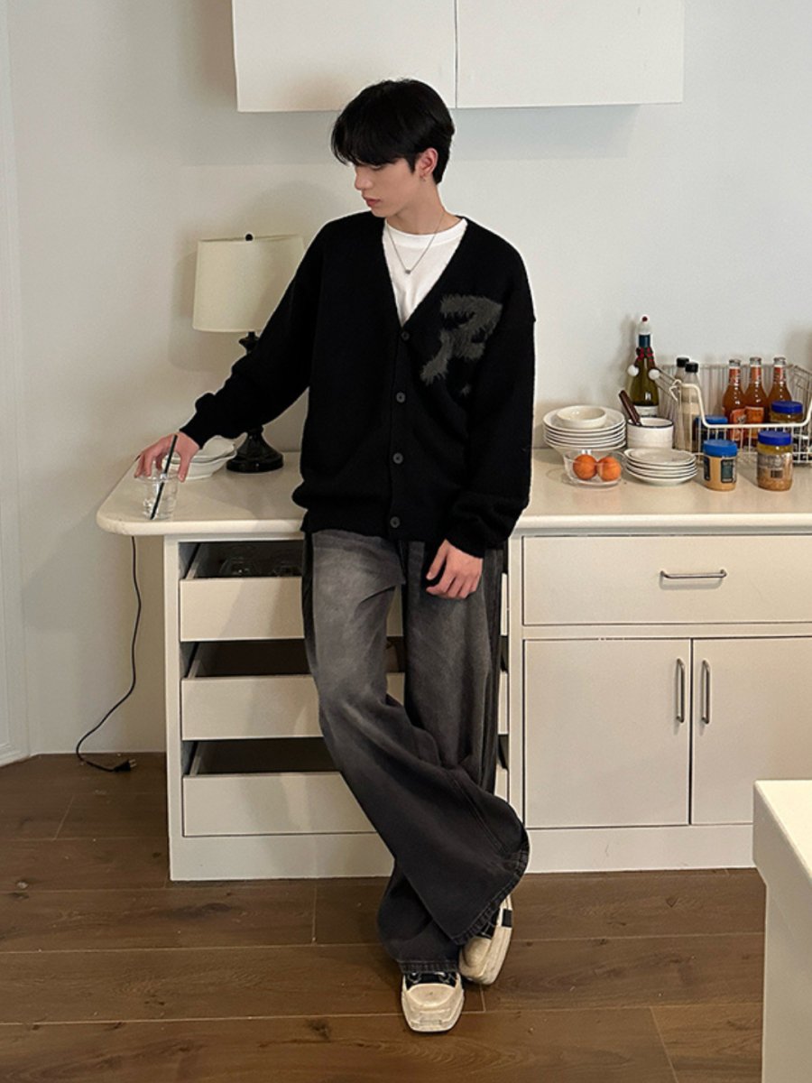 【ONELYC1NS】V-neck knitted cardigan na1425