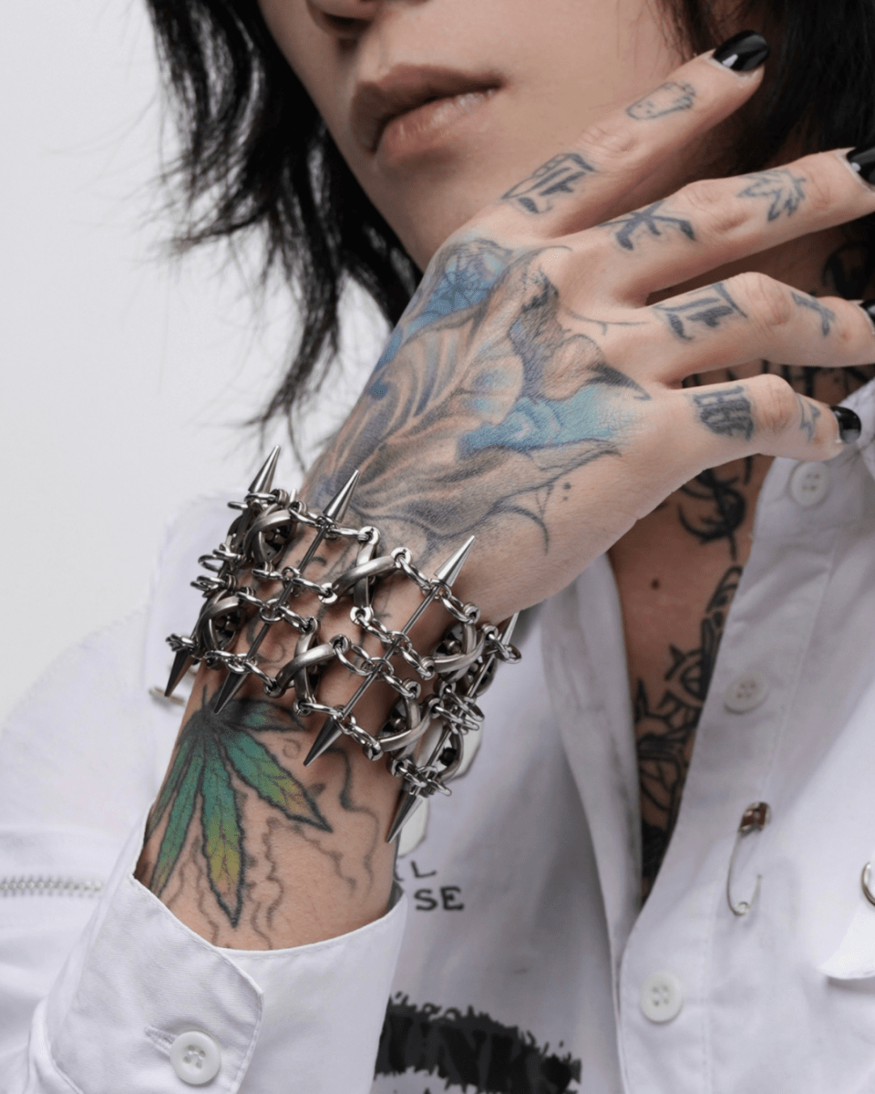 niche rivets gothic style bracelet na2023