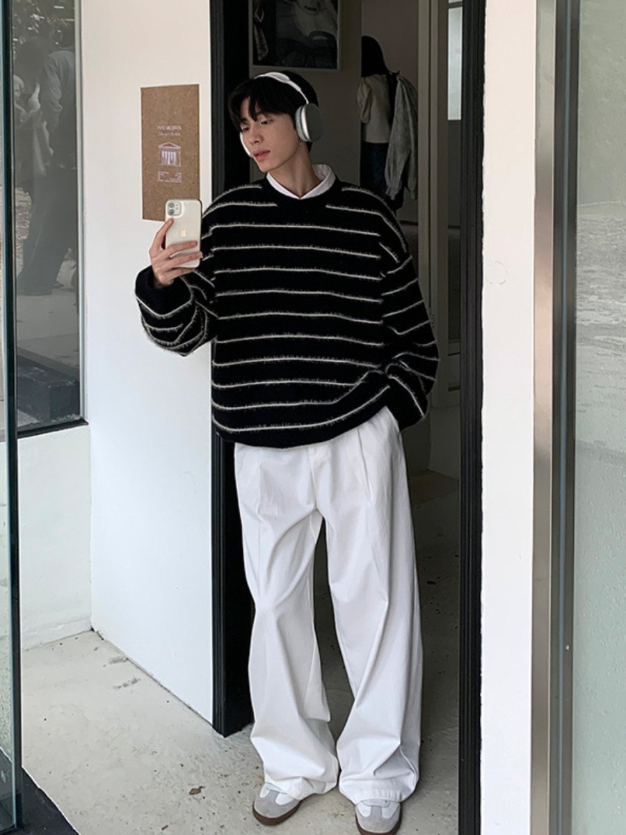 【ONELYC1NS】Black and white striped knit na1430 