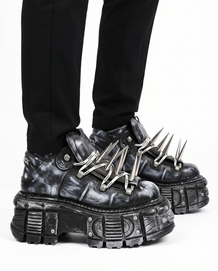 Spiked Platform Sneakers na3005