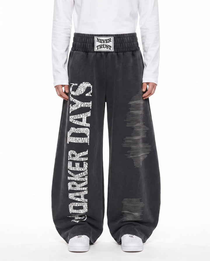 Graphic Sweatpants na3030