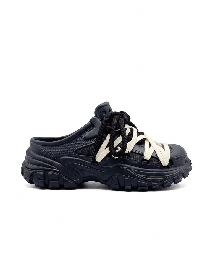 Lace-Up Clogs na3115