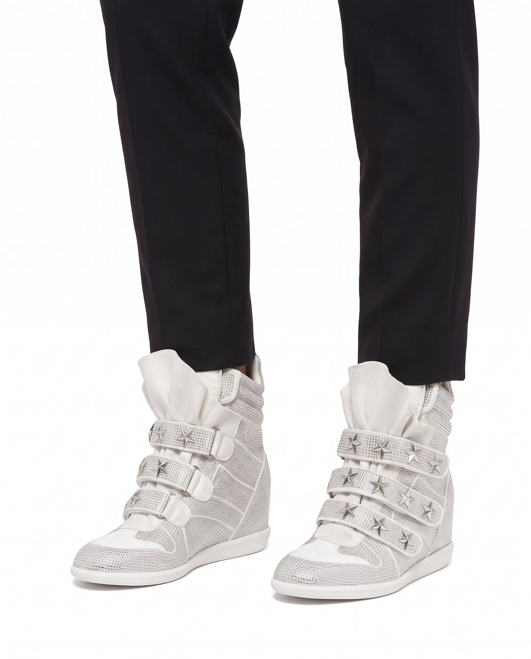 Studded Wedge Sneakers na3183