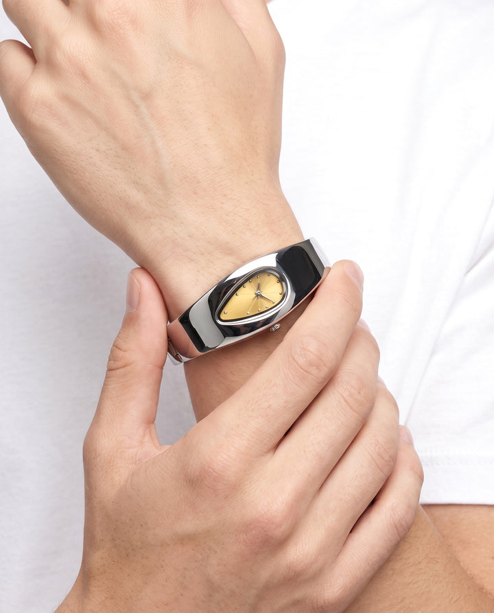 Metallic Bangle Watch na2896