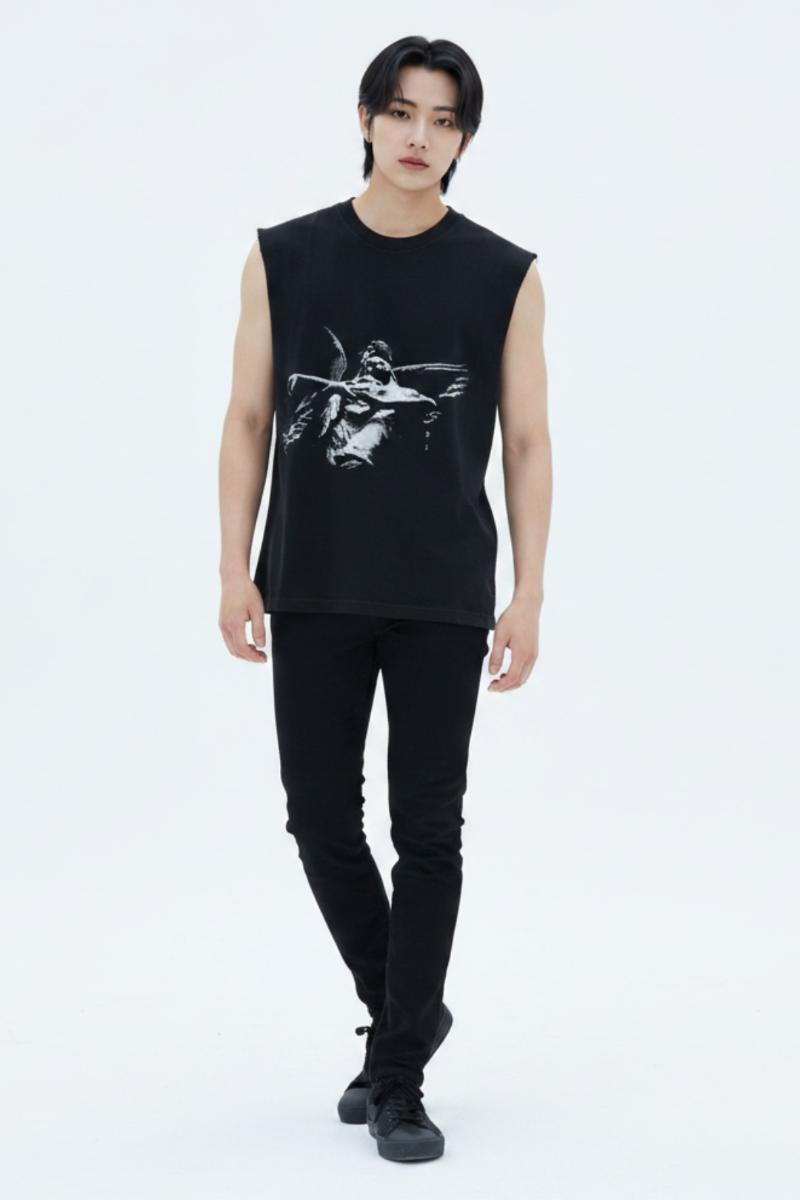 Graphic Sleeveless Tee  na2565