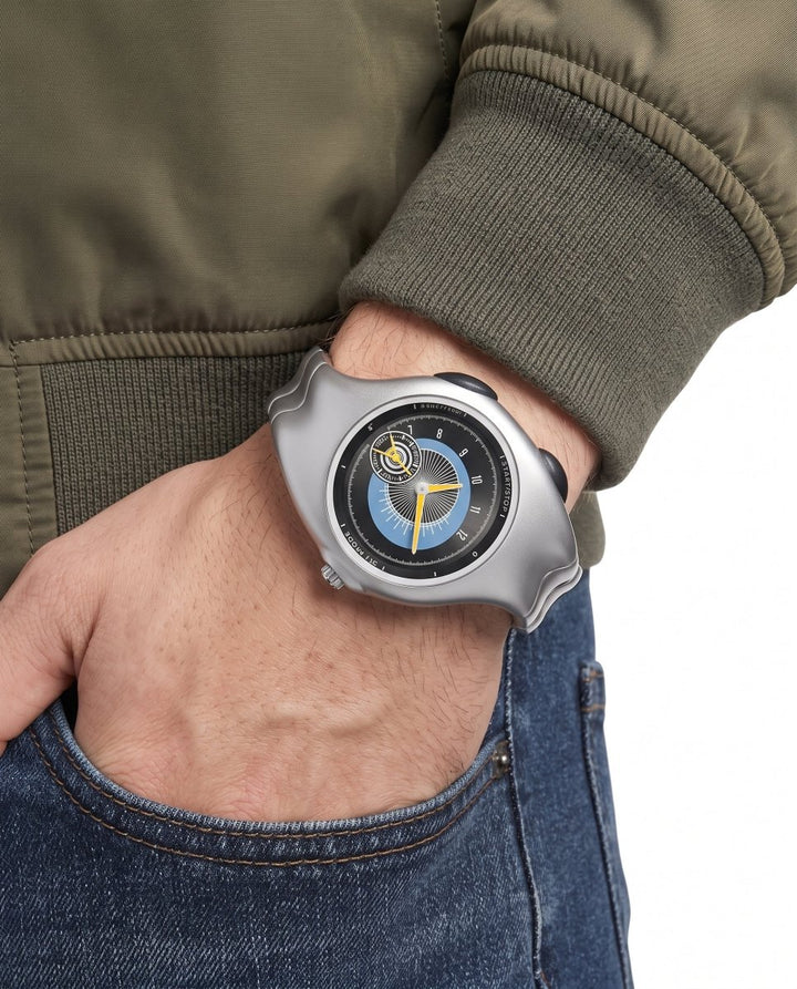 Metallic Wrist Watch na2898