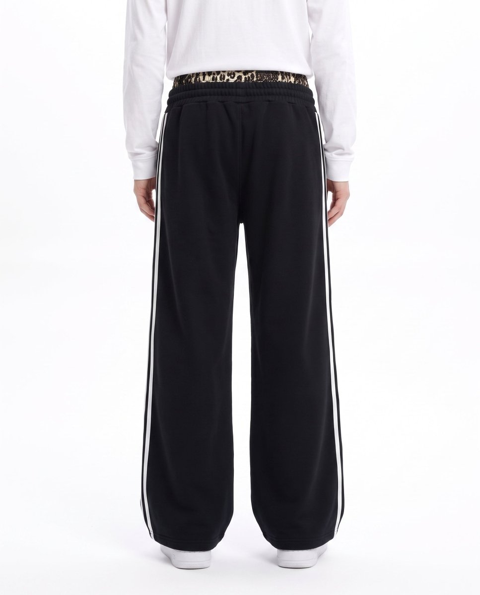 Graphic Track Pants na3058