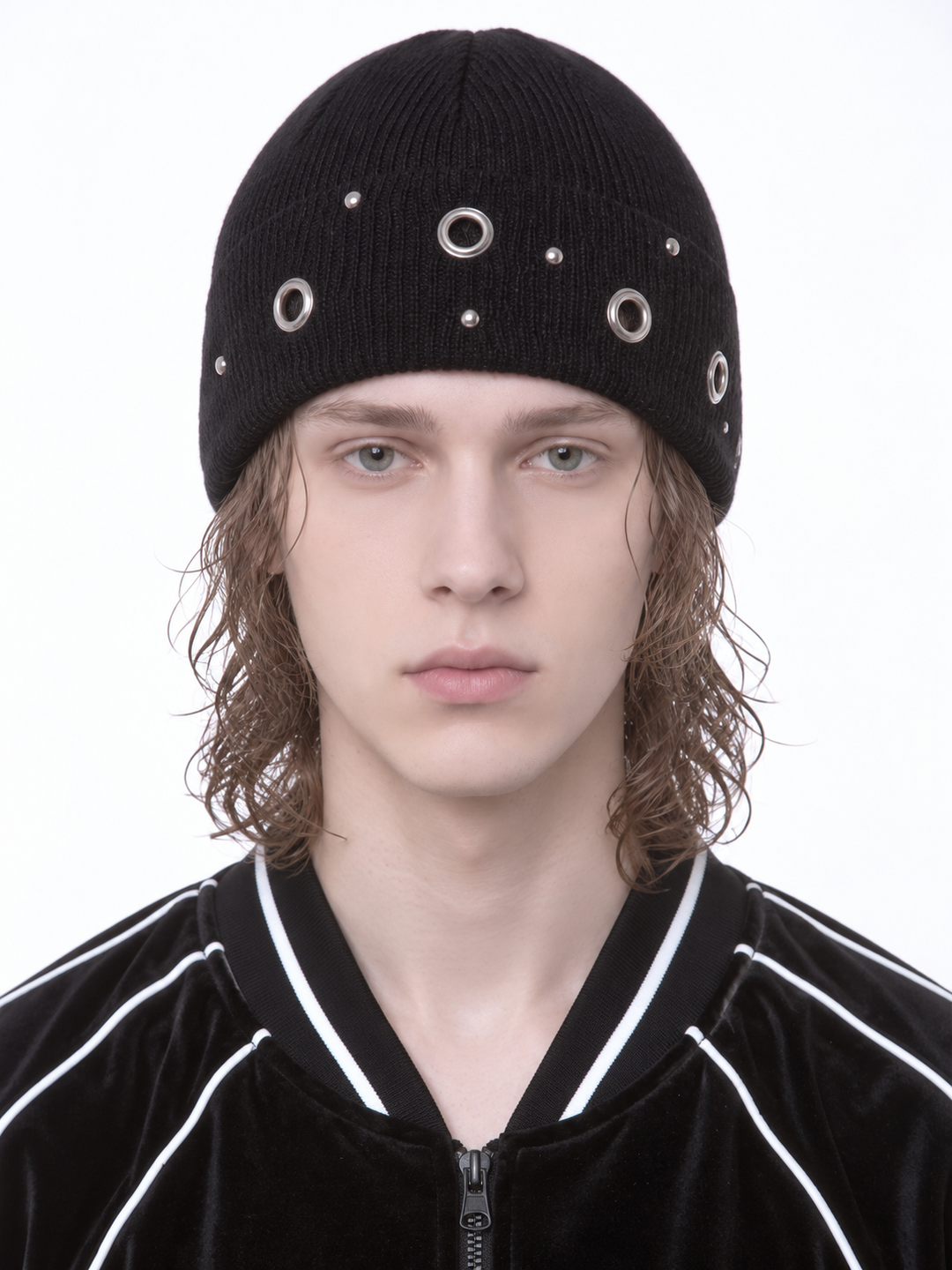Studded Knit Beanie na3232