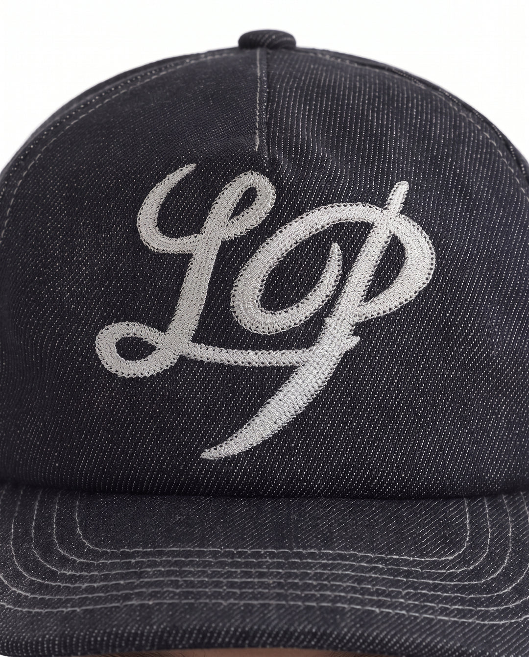 Embroidered Denim Cap na2919
