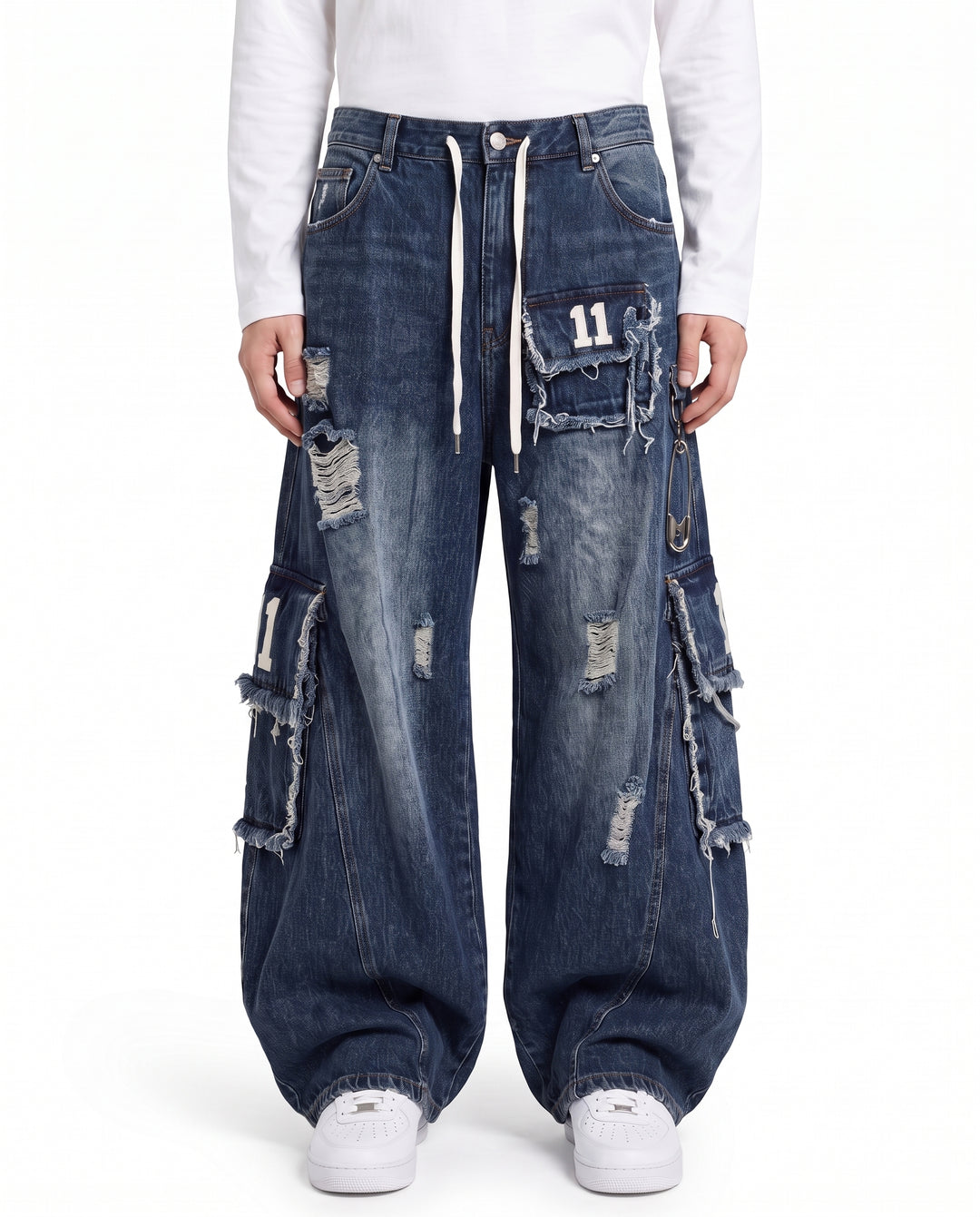 Distressed Cargo Jeans na3220