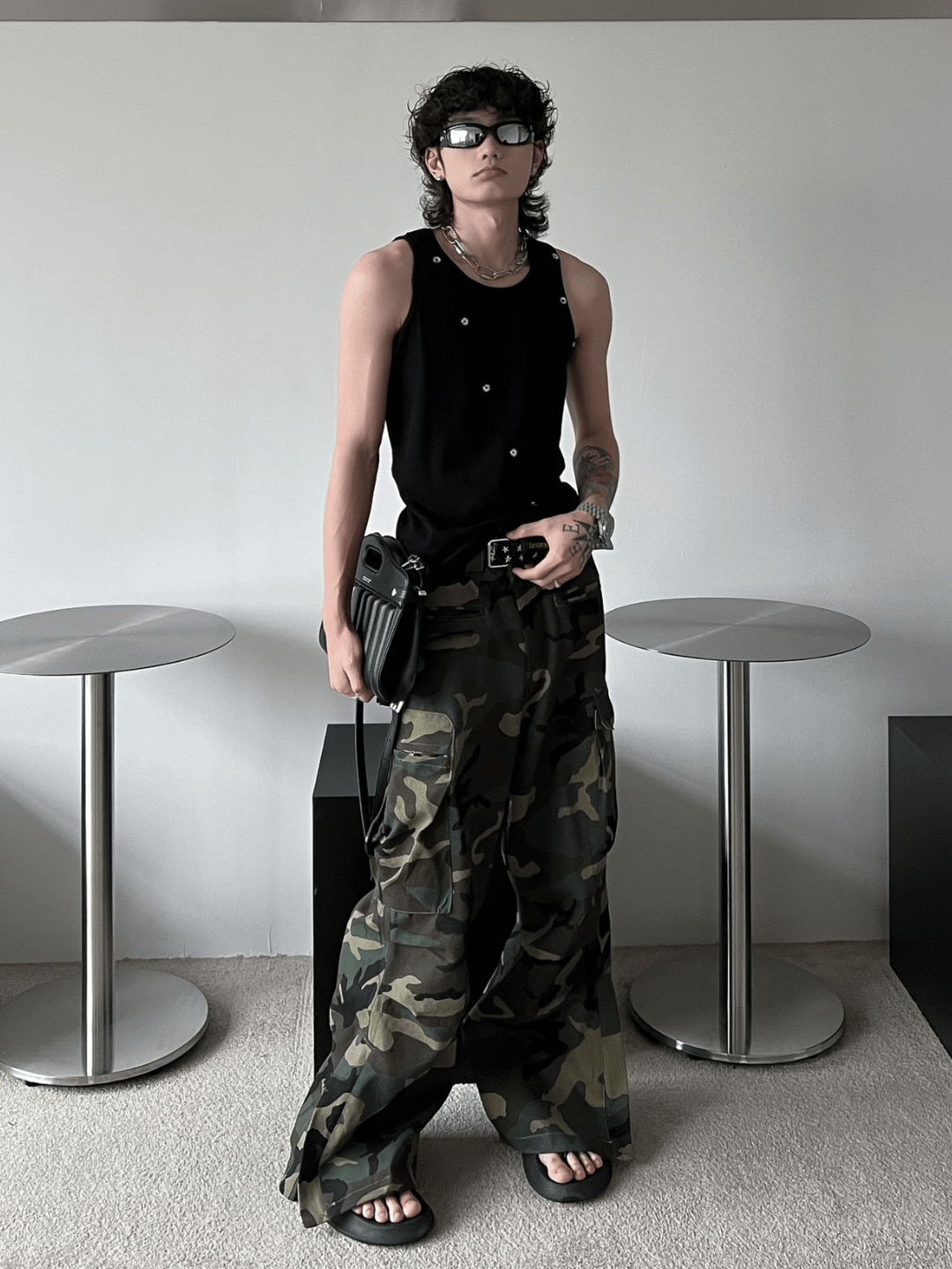 【SOULWORKER】metal irregular row of buttons sleeveless na1273