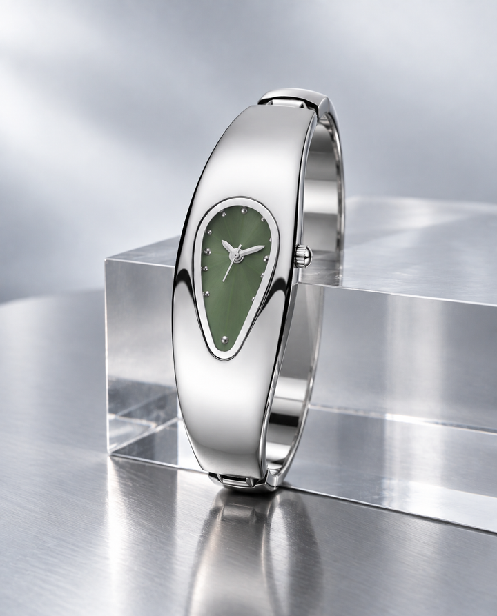 Metallic Bangle Watch na2896