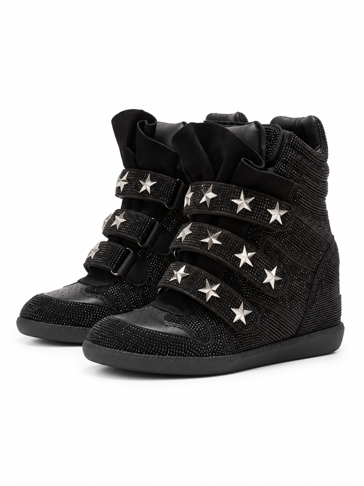 Studded Wedge Sneakers na3183