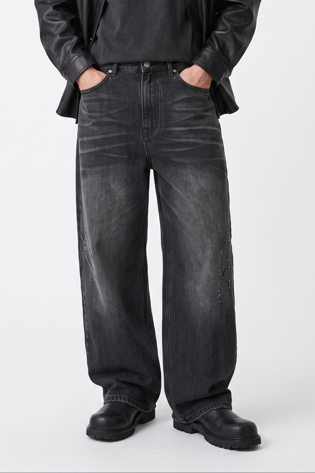 Distressed Jeans na3000