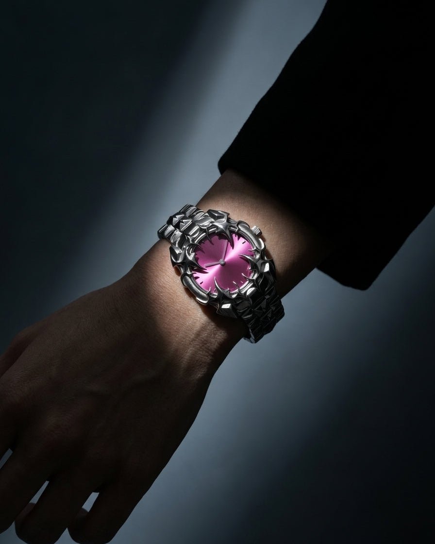 Reloj metálico gótico na3111