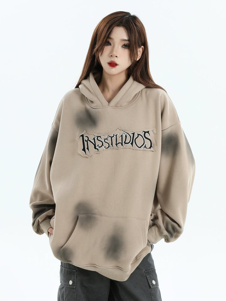 【INSstudios】Spray Paint Logo Loose Hoodie na1634