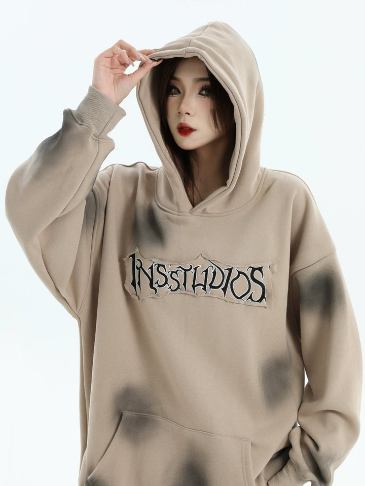 【INSstudios】Spray Paint Logo Loose Hoodie na1634