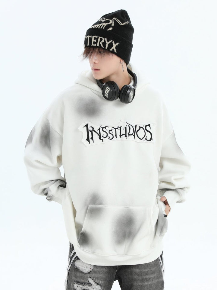 【INSstudios】Spray Paint Logo Loose Hoodie na1634