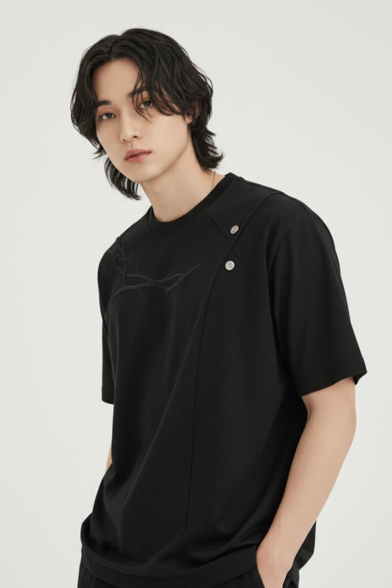 Thorn Embroidered T-shirt  na2523