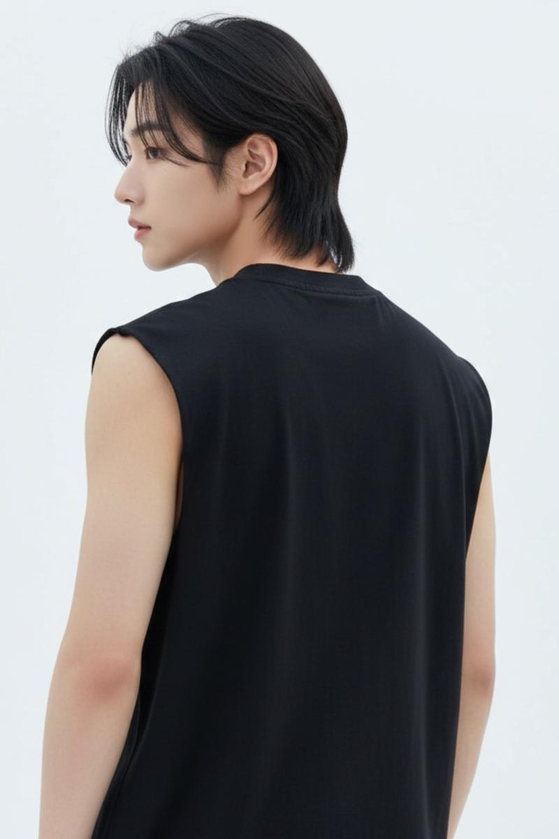 Graphic Sleeveless Tee  na2565