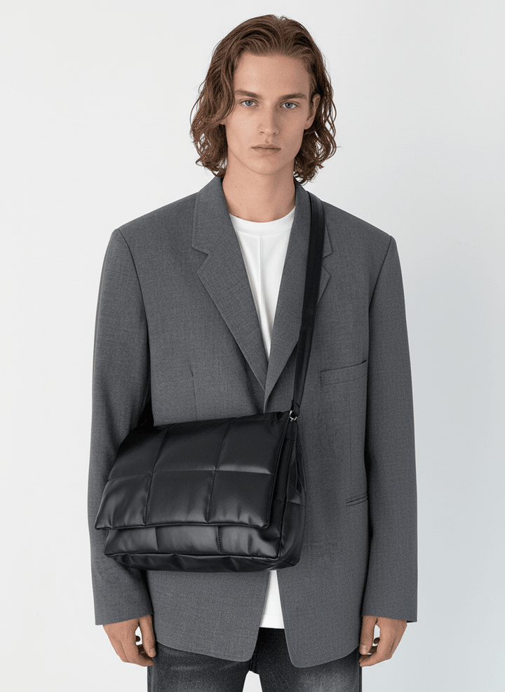 silk filling leather crossbody messenger bag na867