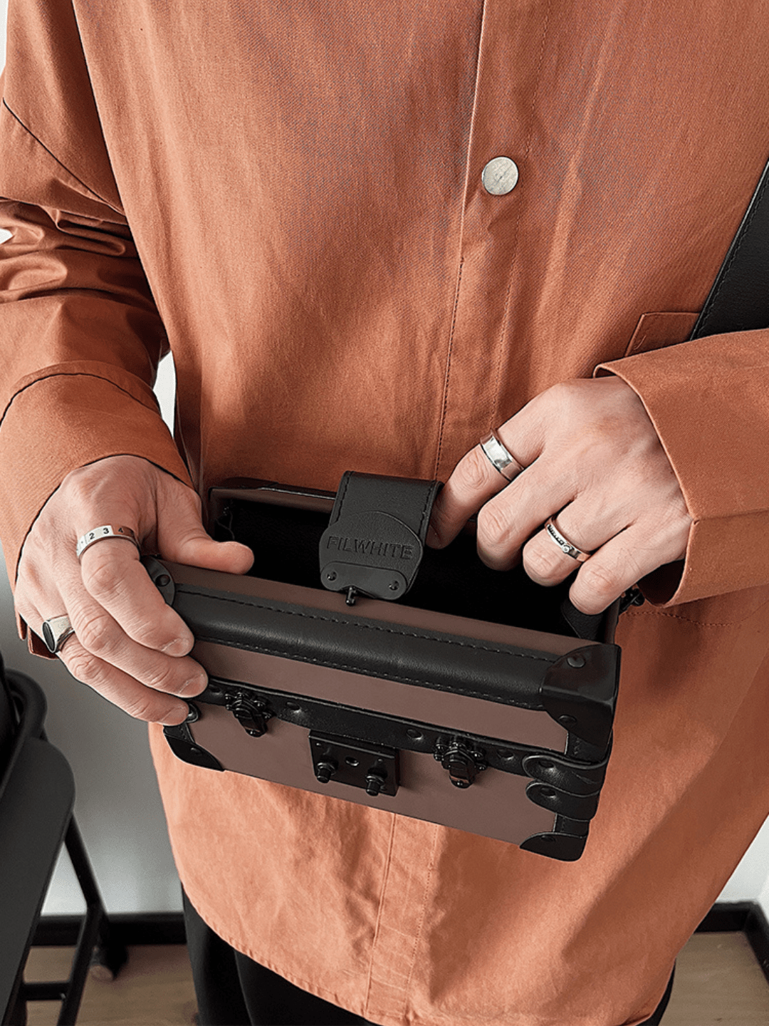 neutral wind crossbody square bag na862