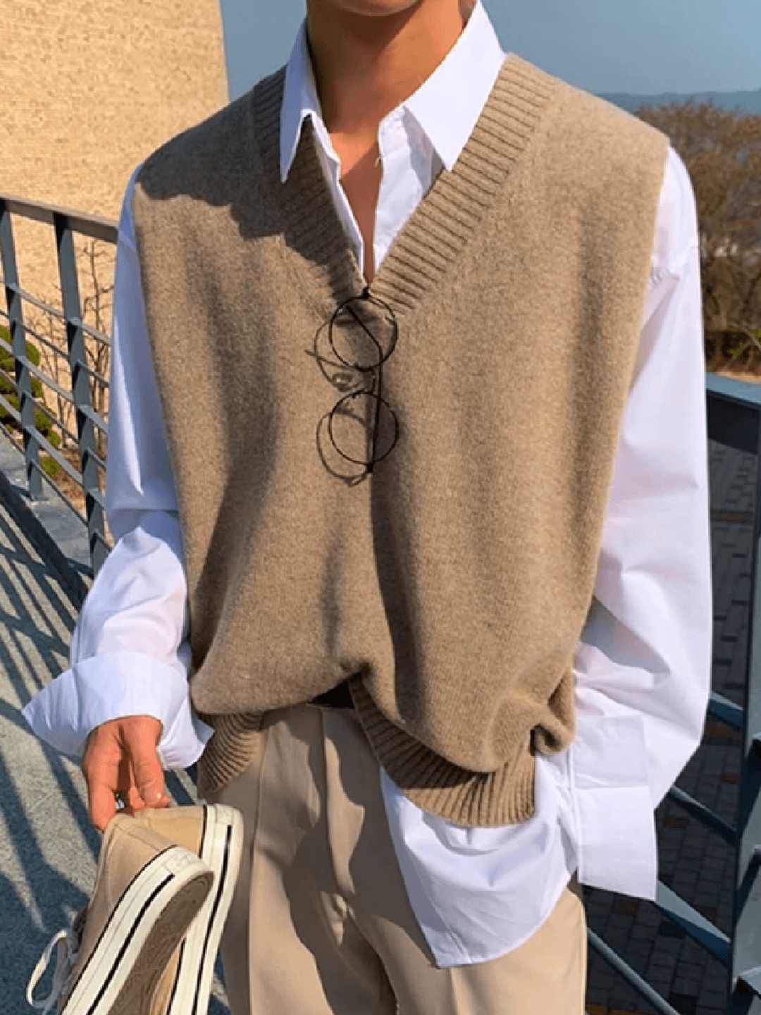 [MRCYC] V-neck sweater vest NA520