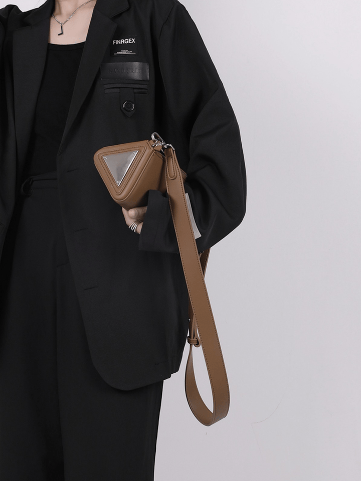 [luckystudio] Triangle Simple Crossbody Bag na944