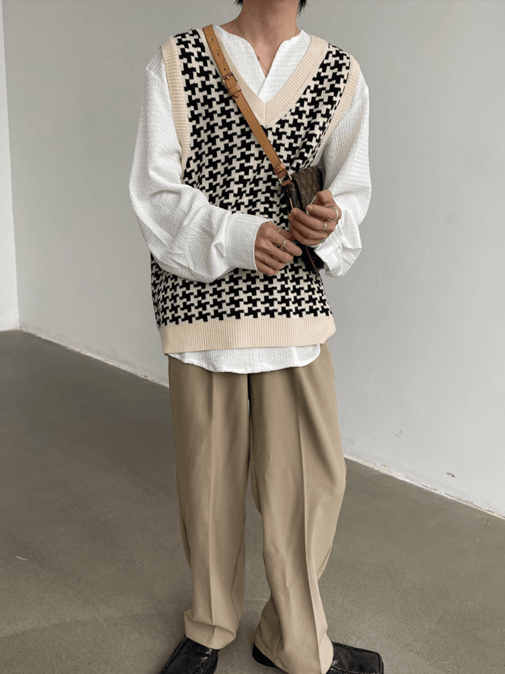 [GENESISBOY] Houndstooth V-neck knitted vest NA304