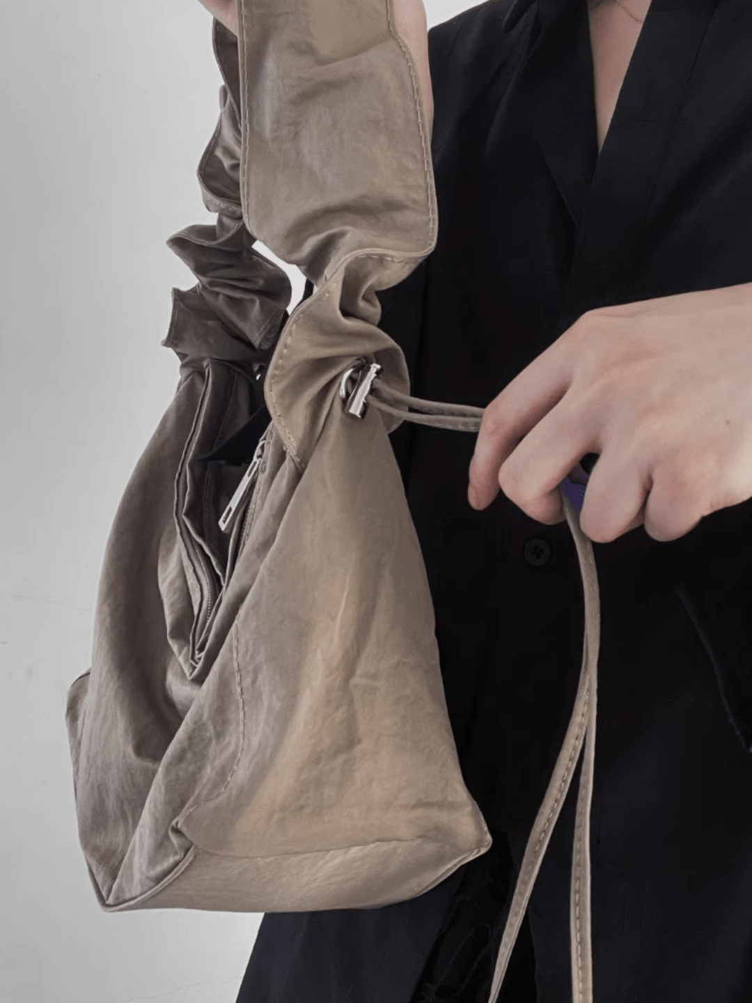 design drawstring dual-use shoulder crossbody bag na637