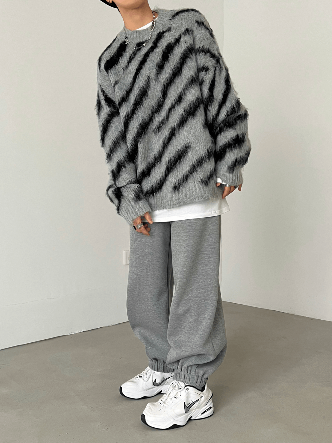 [XXXHOT] 얼룩말 무늬 모헤어 스웨터 NA540