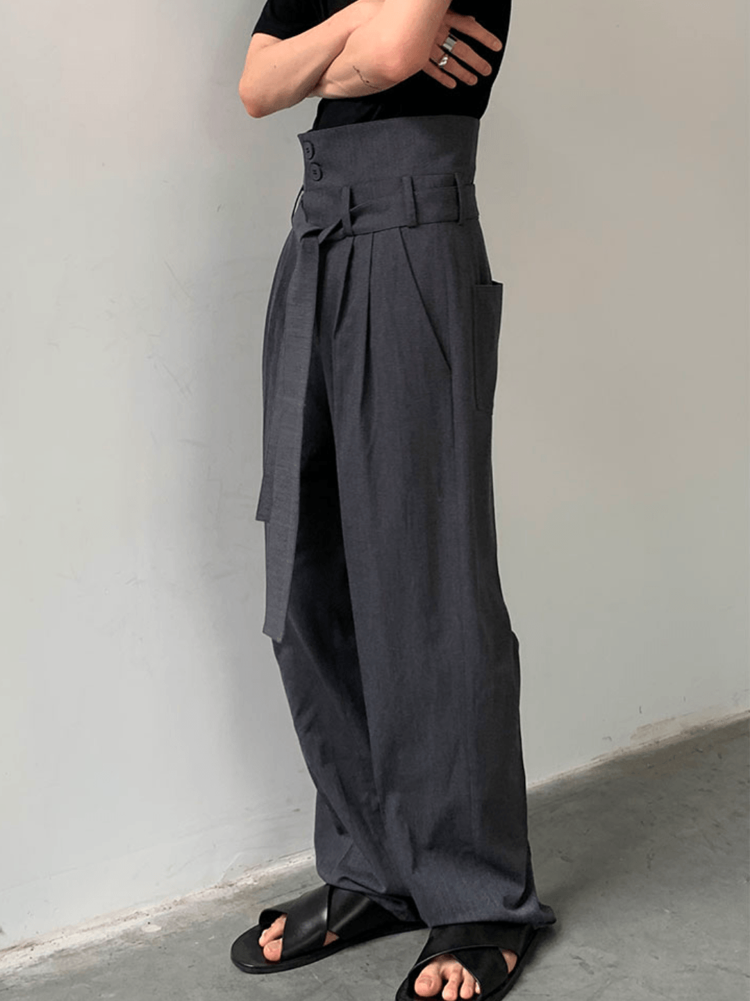 [COLN] high-waisted straight-leg pants NA321